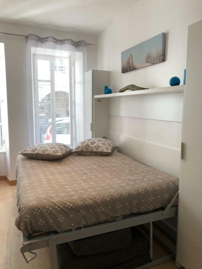 Studio Des Trois Ilets 라로셸 외부 사진